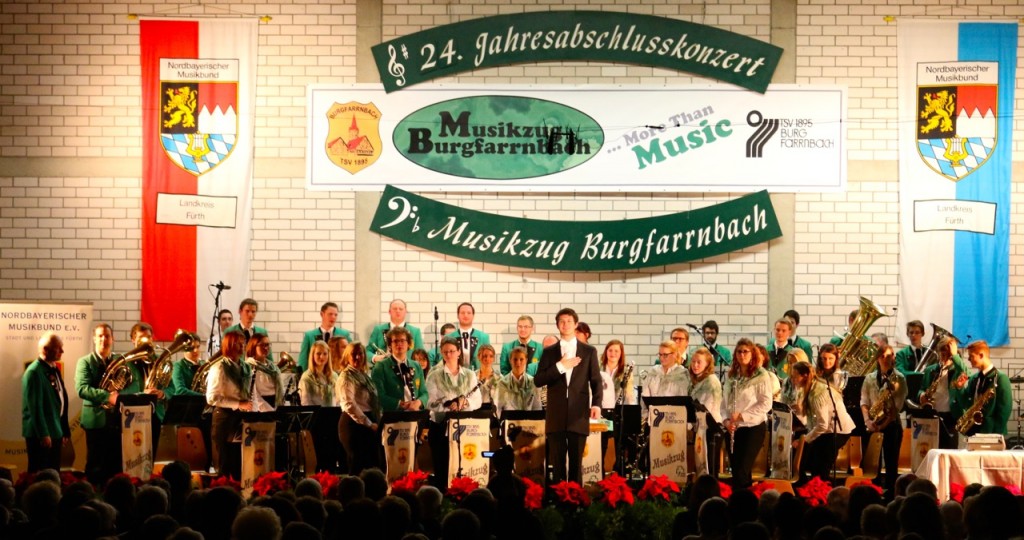 Am Ende der Konzerte sagt der Musikzug Burgfarrnbach danke. "Danke"